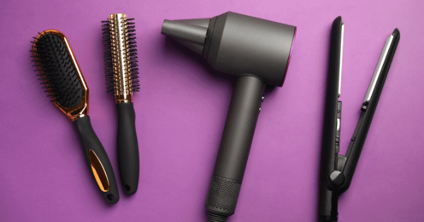 Natural vs. Synthetic Hair Brushes: Selecting the Ideal Brush for Sensitive Scalp in Koramangala