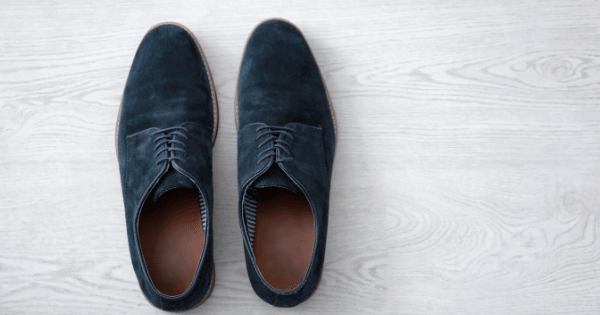 Suede Shoes vs. Leather Shoes: Which Is Better for a Luxurious Feel in HSR Layout?