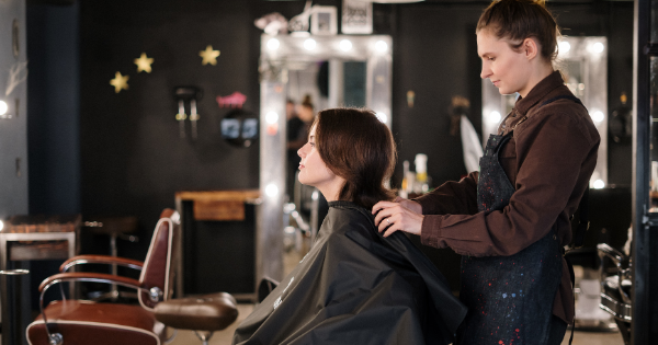 5 Handy Tips From Stylists For Haircuts For Long Straight Hair