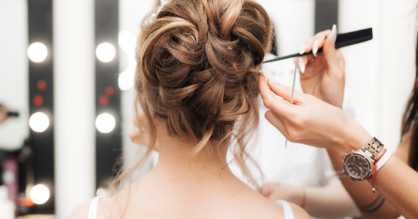 5 No-Nonsense Tips For Messy Bun Hairstyles