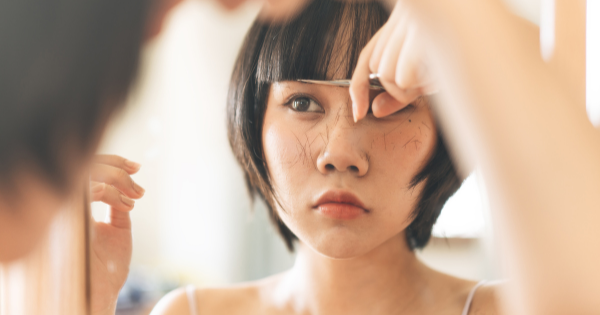 5 Things Your Stylist Doesn’t Tell You About Curtain Bangs Haircuts